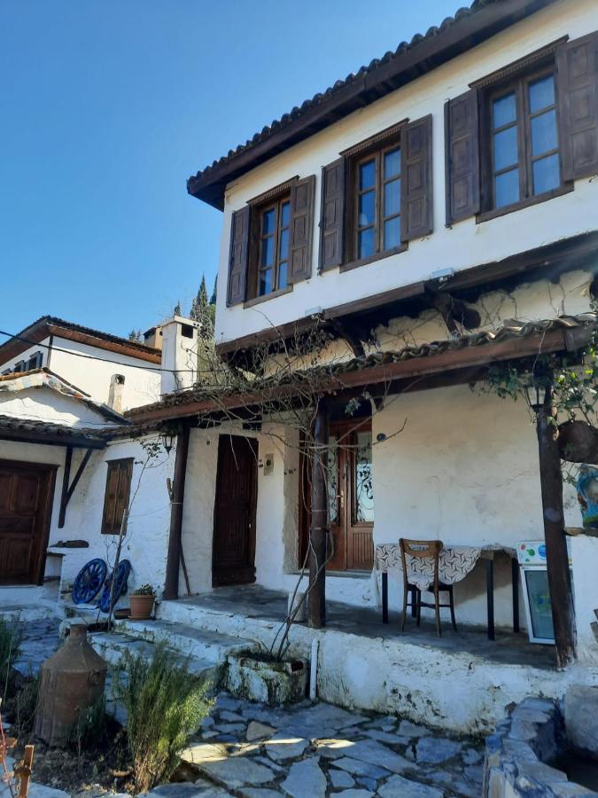 Nikbin Yamac Pansiyon Selcuk ภายนอก รูปภาพ