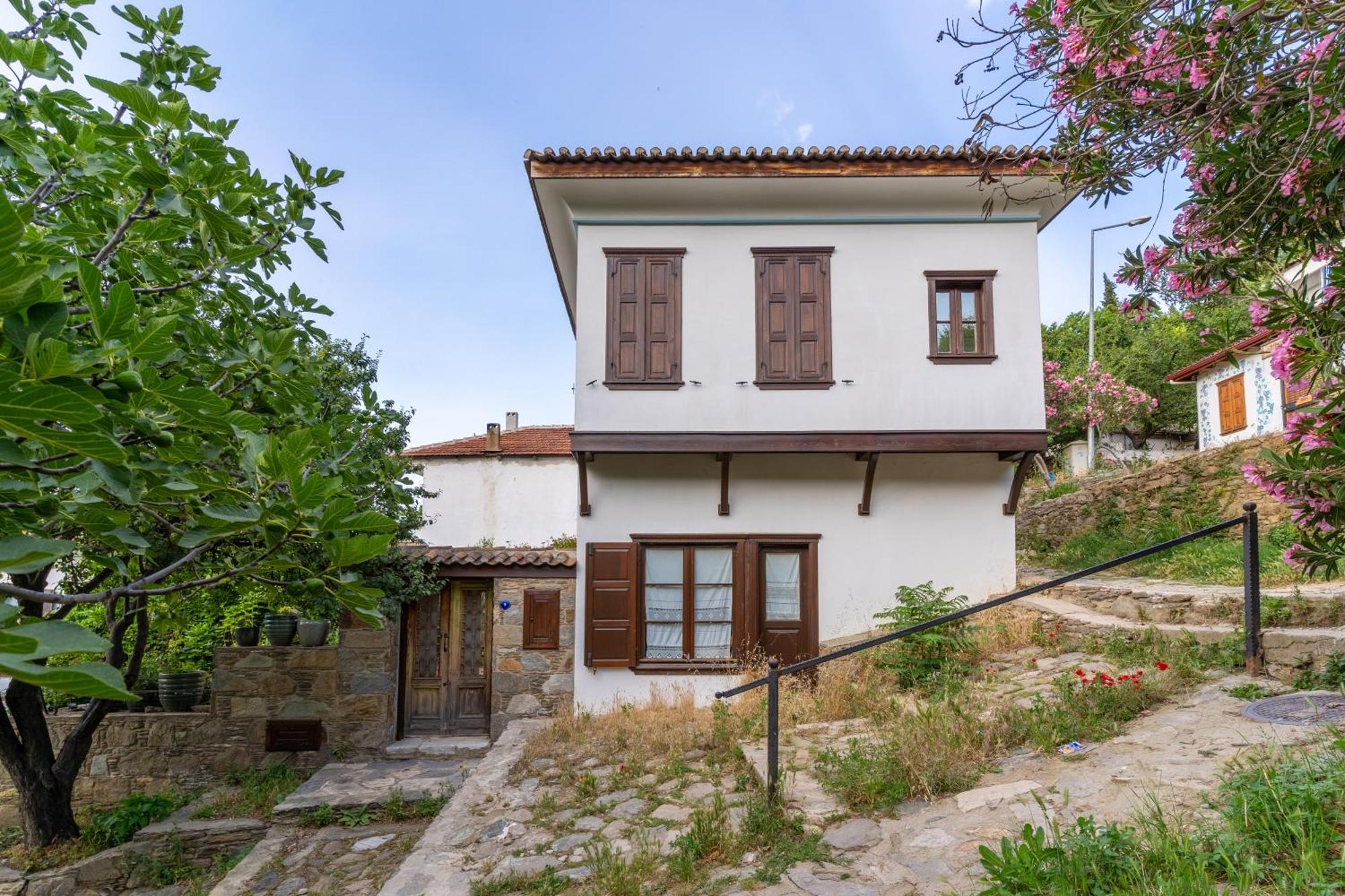 Nikbin Yamac Pansiyon Selcuk ภายนอก รูปภาพ